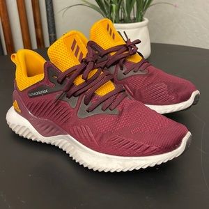 Adidas alphabounce size 9.5.